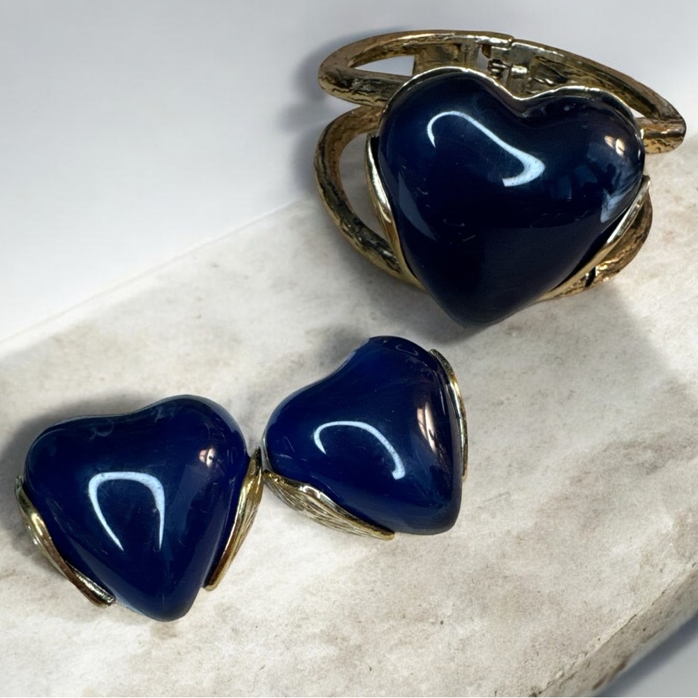 Antique Gold and Blue Acrylic Heart Clamper Bracelet and Earrings